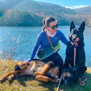 Meet your Posher, Caroline